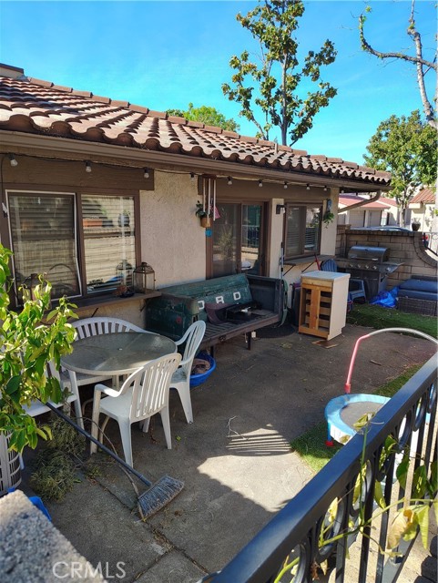 Detail Gallery Image 4 of 30 For 9854 Solazzo, Rancho Cucamonga,  CA 91730 - 2 Beds | 2 Baths