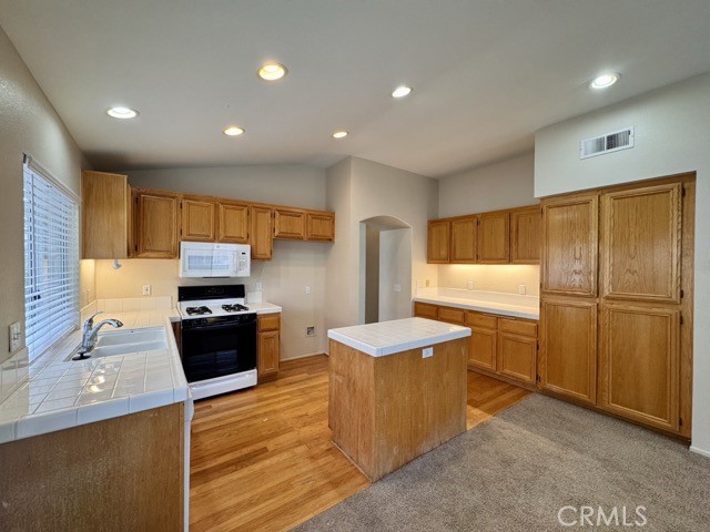 Detail Gallery Image 13 of 38 For 32034 Corte La Puenta, Temecula,  CA 92592 - 3 Beds | 2 Baths