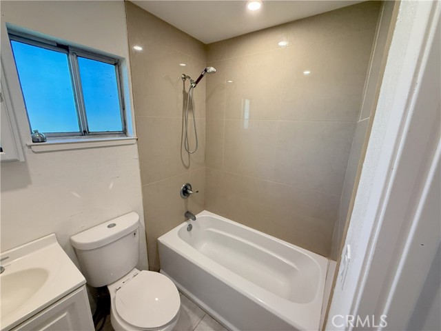 Detail Gallery Image 7 of 8 For 2375 Notre Dame Bld #8,  Chico,  CA 95928 - 1 Beds | 1 Baths