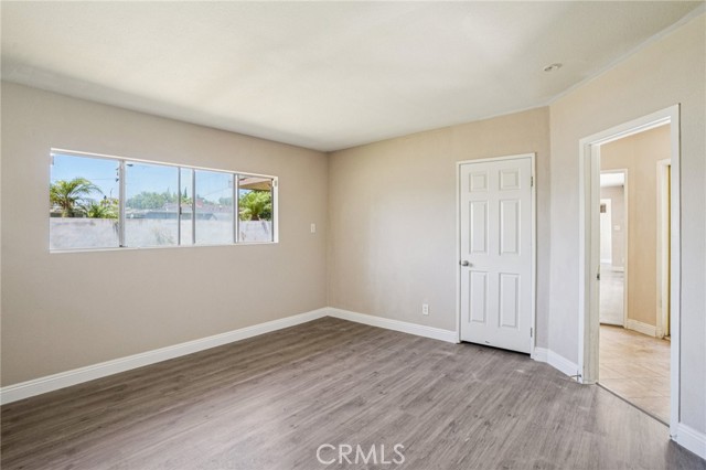 1829 E Jackson Street, Long Beach CA: https://media.crmls.org/medias/76e760f0-4ae5-4c77-b0b8-c1c92d110865.jpg