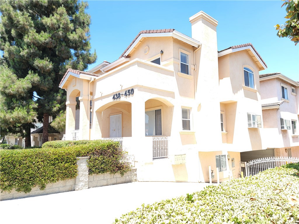 MLS #CV25186655 img 1