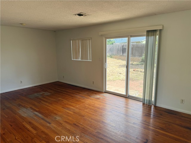 1126 Kings Road, Escondido CA: https://media.crmls.org/medias/76e98a42-7f42-4e23-8522-9ee0667fb3be.jpg