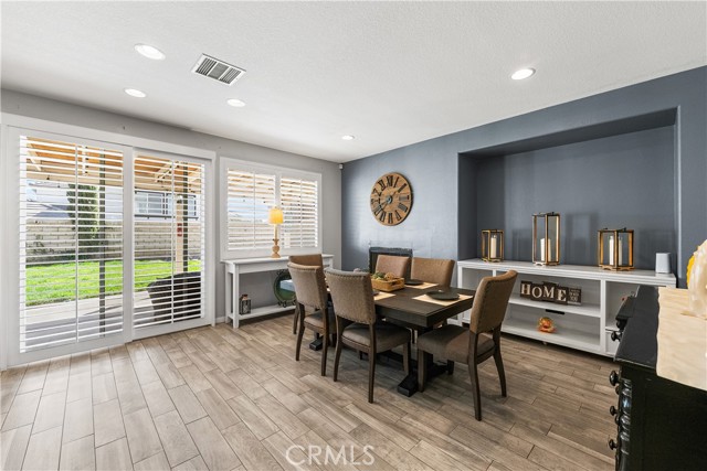 Detail Gallery Image 23 of 53 For 36426 50th St, Palmdale,  CA 93552 - 4 Beds | 3 Baths