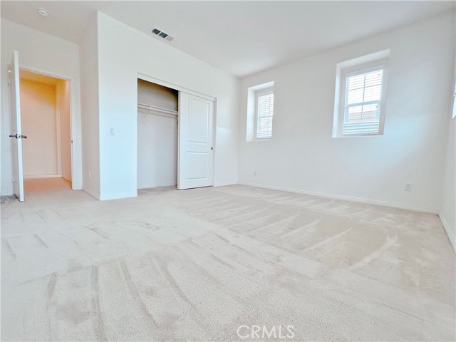 2911 S Via Belamaria, Ontario CA: https://media.crmls.org/medias/76ea56b0-f0f5-4026-b8a0-180bc814a352.jpg