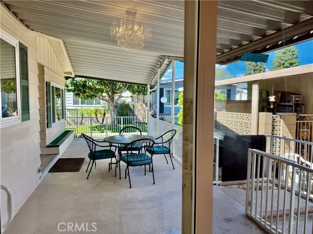 Detail Gallery Image 14 of 16 For 235 Lakepark Dr, Placentia,  CA 92870 - 2 Beds | 2 Baths