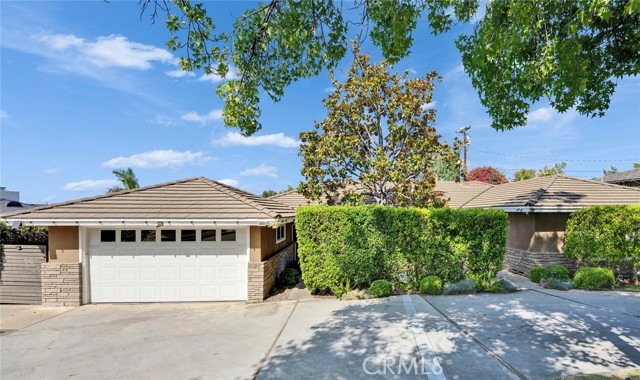 1811 Chantry Drive, Arcadia CA: https://media.crmls.org/medias/76eadd38-ee56-40f4-be3d-8a7112158738.jpg