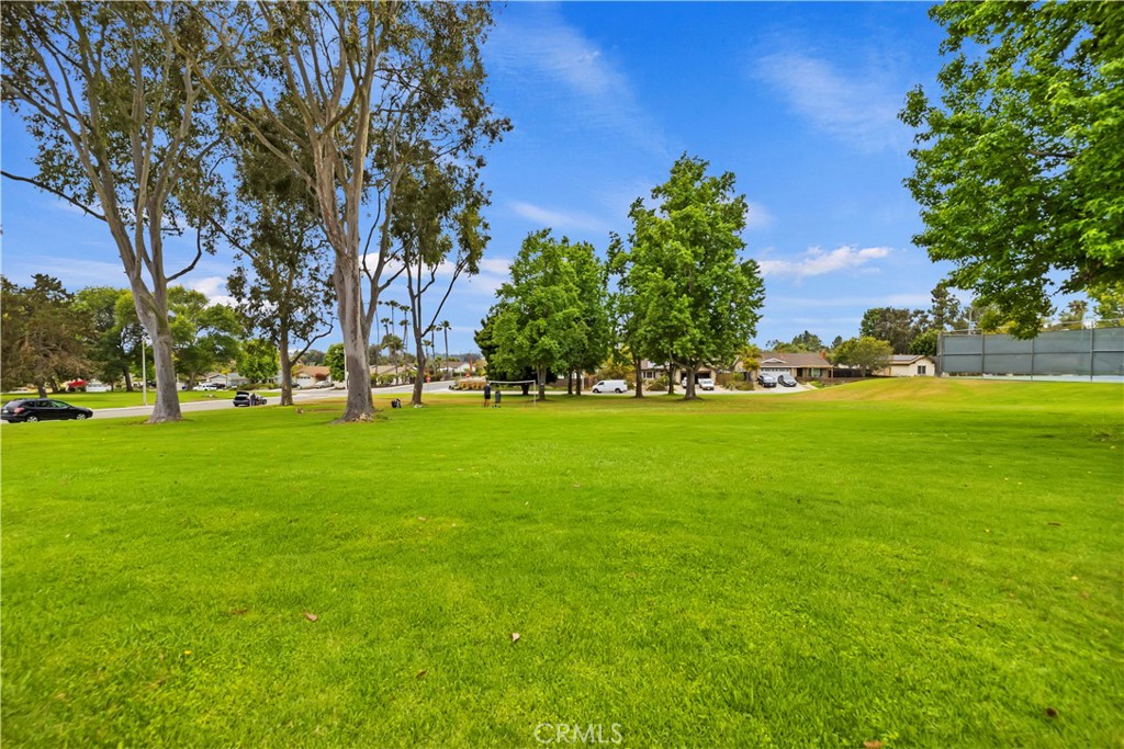https://media.crmls.org/medias/76eb0401-4136-47e8-aa12-66fe315c3b4a.jpg?preset=X-Large