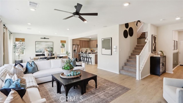 Detail Gallery Image 3 of 12 For 23316 Copa De Oro Ct, Wildomar,  CA 92595 - 5 Beds | 3 Baths