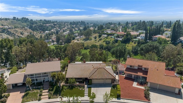 Detail Gallery Image 51 of 53 For 19252 Pebble Beach, Porter Ranch,  CA 91326 - 3 Beds | 2 Baths