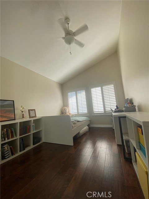 2408 N North Creek Lane, Fullerton CA: https://media.crmls.org/medias/76ecf990-8a2f-4a18-a44c-60c89d8d6fee.jpg