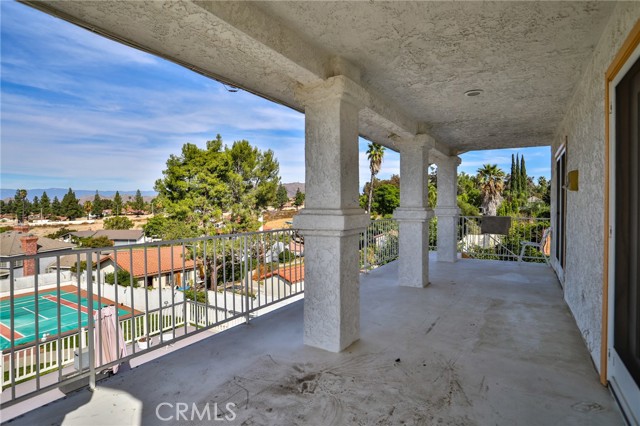 Detail Gallery Image 51 of 75 For 1233 Coronet Dr, Riverside,  CA 92506 - 5 Beds | 4/2 Baths