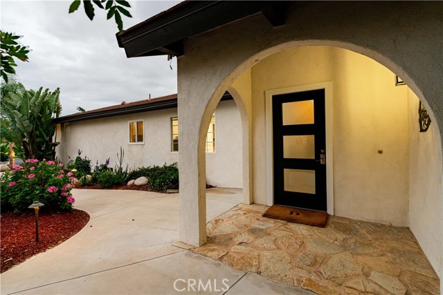 Detail Gallery Image 6 of 69 For 22294 Whirlaway Ct, Canyon Lake,  CA 92587 - 3 Beds | 2 Baths