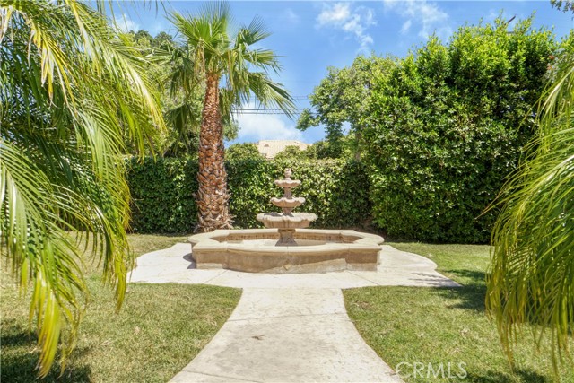 9455 Brandon Court, Northridge CA: https://media.crmls.org/medias/76eeebbd-2e16-4656-be79-87eb99eec113.jpg