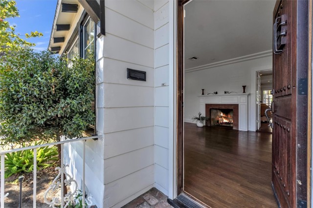 2 Bed Home for Sale in Valley Village, California