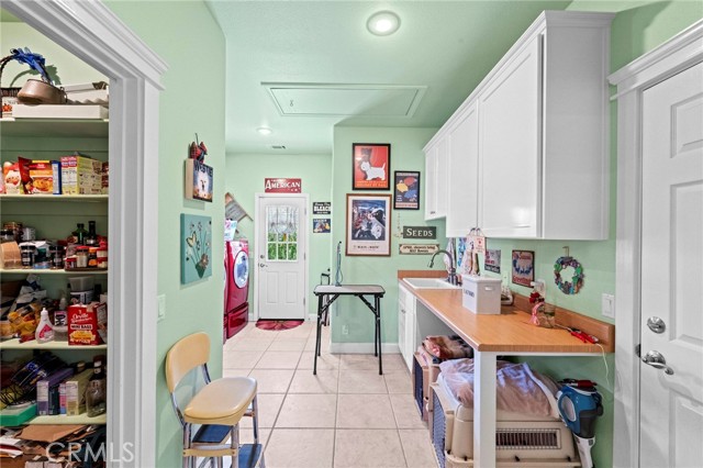 Detail Gallery Image 38 of 75 For 13678 Scenic Crest Dr, Yucaipa,  CA 92399 - 4 Beds | 2/1 Baths