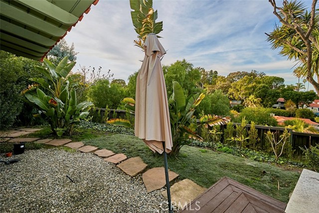 Detail Gallery Image 9 of 44 For 2409 via Sonoma, Palos Verdes Estates,  CA 90274 - 3 Beds | 3 Baths