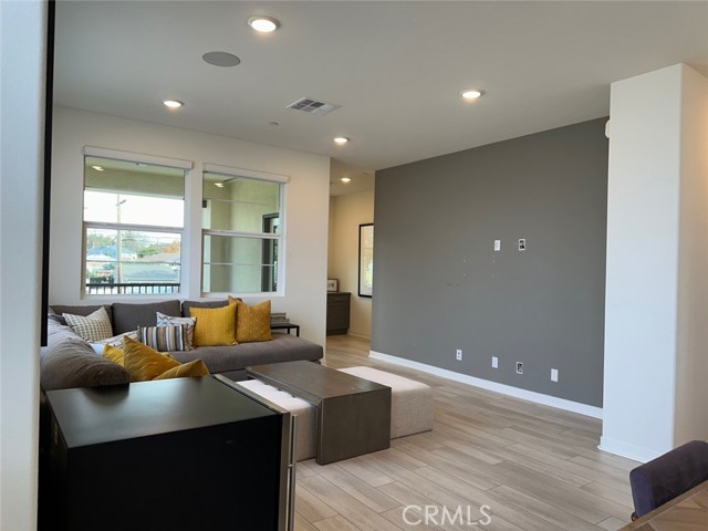 Detail Gallery Image 8 of 30 For 14180 Bay Street, La Mirada,  CA 90638 - 3 Beds | 3/1 Baths