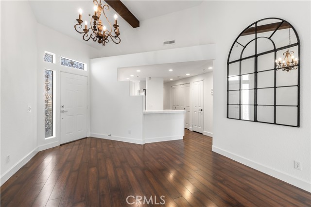 MLS #OC25178232 image #6