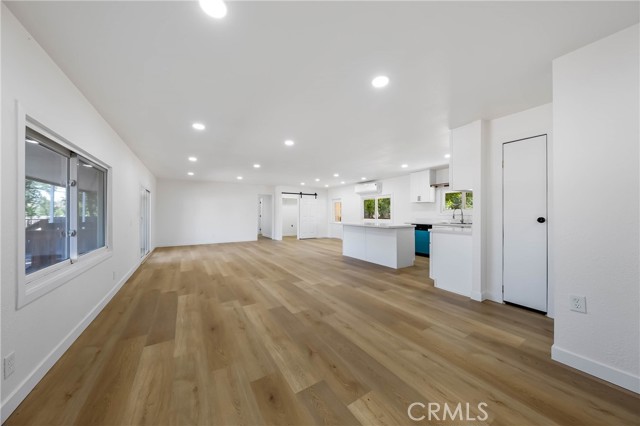 9742 Bonham Road, Lower Lake CA: https://media.crmls.org/medias/76f12672-8baf-468e-a5f6-b5d267f9990c.jpg
