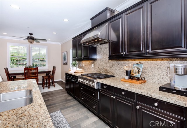 Detail Gallery Image 12 of 42 For 7639 Granja Vista Del Rio, Corona,  CA 92880 - 4 Beds | 2/1 Baths