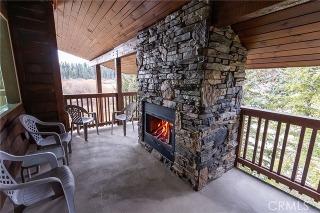 Detail Gallery Image 33 of 44 For 39255 Seminole, Fawnskin,  CA 92333 - 5 Beds | 4/1 Baths