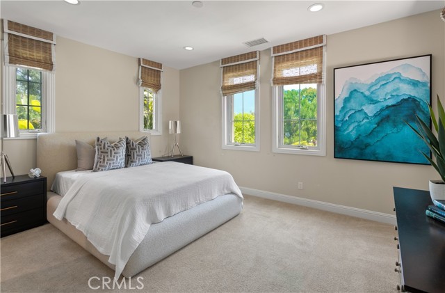 121 Amber Sky, Irvine CA: https://media.crmls.org/medias/76f2fc5f-ca6d-4cbc-b197-3cf0424b771f.jpg
