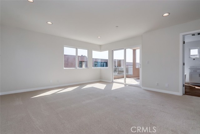 4419 Crest Drive, Manhattan Beach, California 90266, 3 Bedrooms Bedrooms, ,3 BathroomsBathrooms,Residential,Sold,Crest,SB22220114