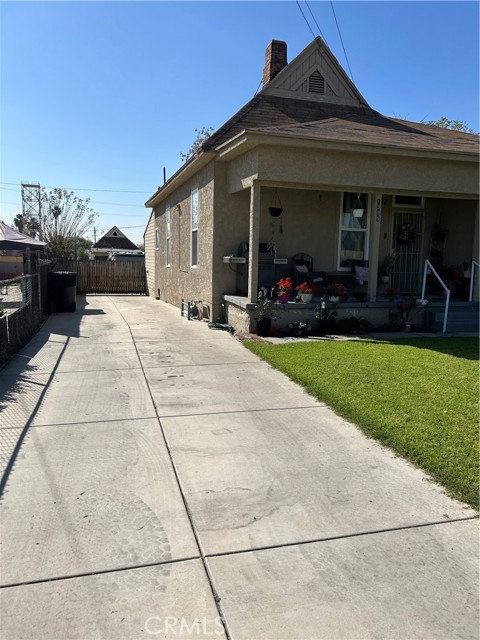 Detail Gallery Image 2 of 11 For 1335 W 3rd St, San Bernardino,  CA 92410 - 3 Beds | 1 Baths