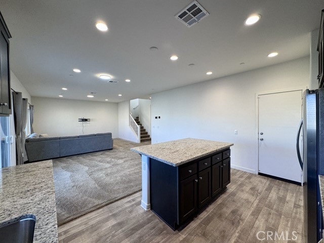 Detail Gallery Image 14 of 48 For 24282 Red Spruce, Murrieta,  CA 92562 - 3 Beds | 2/1 Baths