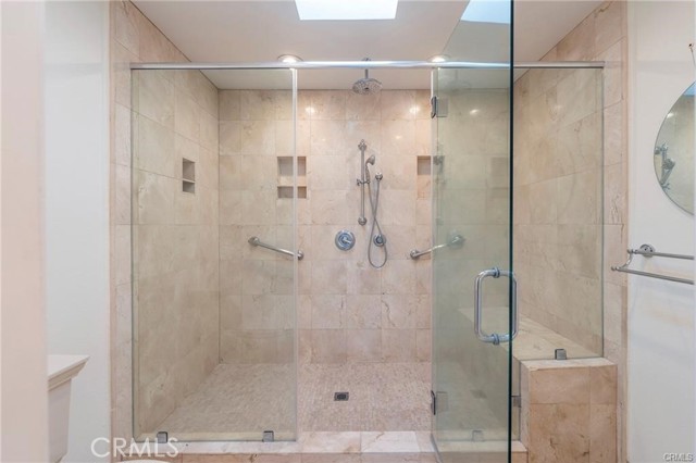 Detail Gallery Image 20 of 40 For 13 W Yale, Irvine,  CA 92604 - 3 Beds | 2/1 Baths