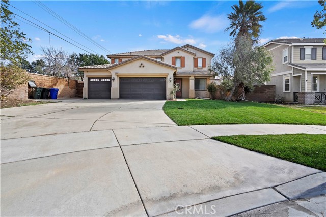 Detail Gallery Image 2 of 39 For 6825 Tahoe Way, Fontana,  CA 92336 - 4 Beds | 2/1 Baths
