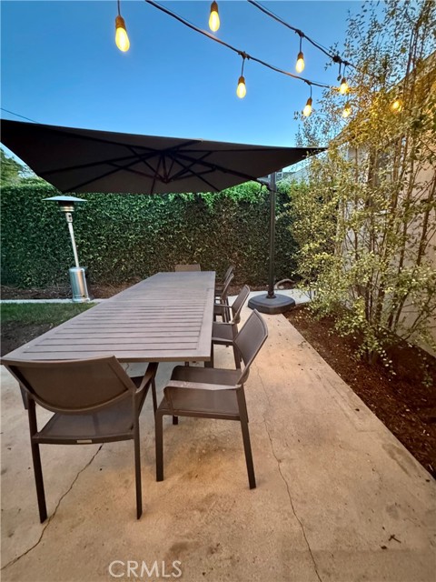 Detail Gallery Image 9 of 10 For 2108 Charlemagne, Long Beach,  CA 90815 - 3 Beds | 1/1 Baths