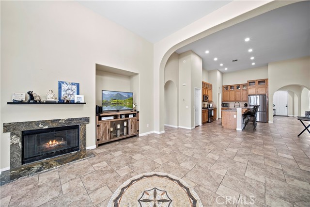 Detail Gallery Image 23 of 39 For 15776 Gilbert Ct, Victorville,  CA 92394 - 4 Beds | 2 Baths