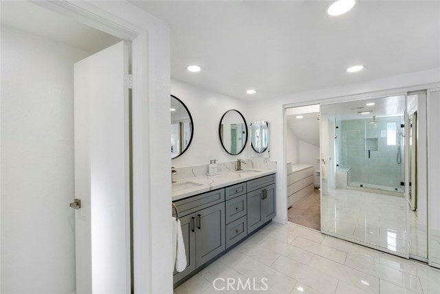 Detail Gallery Image 31 of 47 For 918 Hyde Ct, Costa Mesa,  CA 92626 - 4 Beds | 2/1 Baths