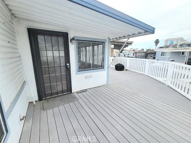 Front entry and deck