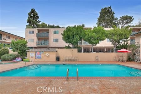 Detail Gallery Image 17 of 24 For 2940 N Verdugo Rd #409,  Glendale,  CA 91208 - 2 Beds | 2 Baths