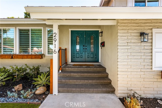 Detail Gallery Image 2 of 41 For 2916 E Trenton Ave, Orange,  CA 92867 - 4 Beds | 3 Baths