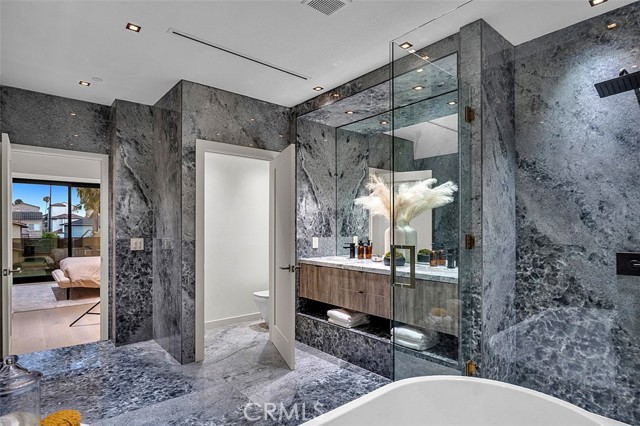 Detail Gallery Image 55 of 68 For 505 17th St, Huntington Beach,  CA 92648 - 3 Beds | 2/1 Baths