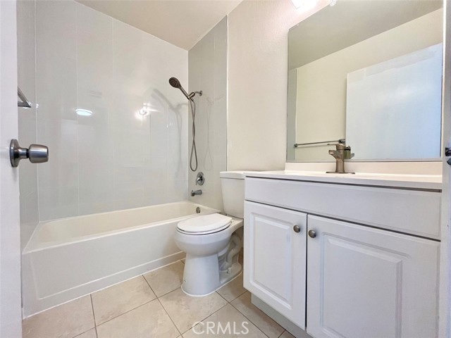 Detail Gallery Image 25 of 31 For 418 N 1st St #D,  Alhambra,  CA 91801 - 3 Beds | 2/1 Baths