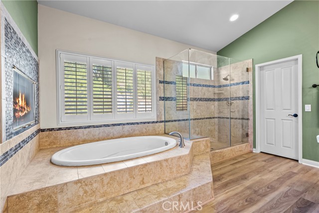 Detail Gallery Image 43 of 72 For 15355 Michael Crest Dr, Canyon Country,  CA 91387 - 5 Beds | 3/1 Baths