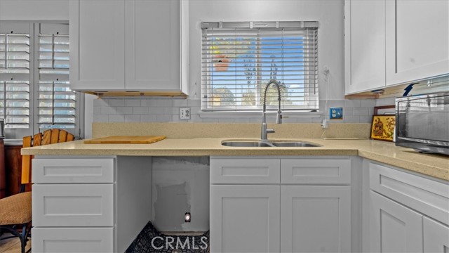 Detail Gallery Image 15 of 27 For 2918 Gladstone, Pomona,  CA 91767 - 3 Beds | 2 Baths