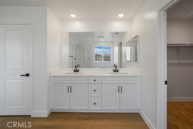 Detail Gallery Image 14 of 59 For 11086 Green Meadows Ln, Jurupa Valley,  CA 91752 - 4 Beds | 2/1 Baths