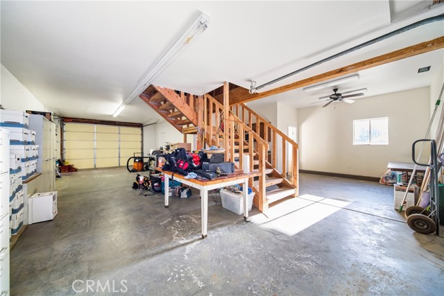 9394 Gum Tree Drive, Corona CA: https://media.crmls.org/medias/76f9cf14-be9c-4b15-9ed3-c34f76c853e4.jpg