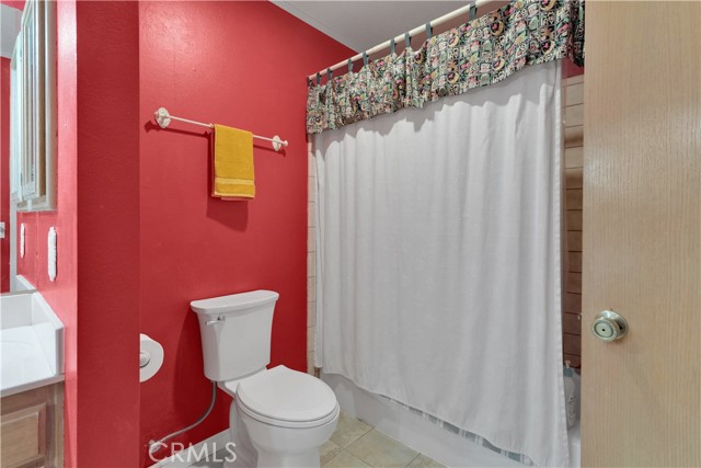 Detail Gallery Image 20 of 51 For 18830 Munsee Rd, Apple Valley,  CA 92307 - 4 Beds | 2/1 Baths