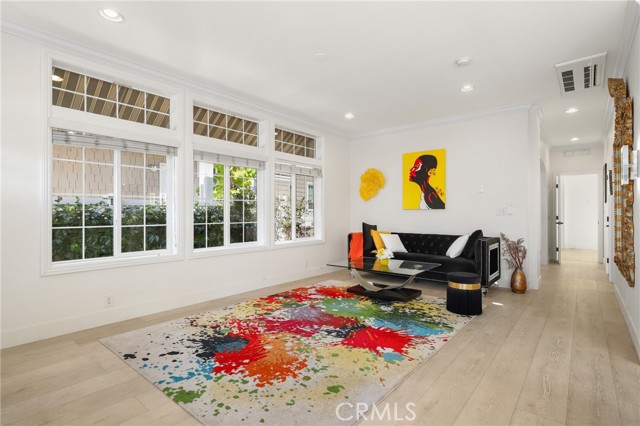 Detail Gallery Image 13 of 42 For 252 Mayflower Dr, Newport Beach,  CA 92660 - 2 Beds | 2 Baths