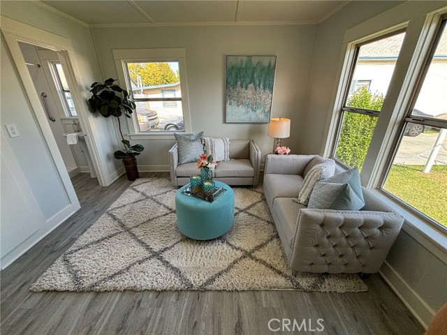 Detail Gallery Image 16 of 22 For 9841 Walnut St, Bellflower,  CA 90706 - 2 Beds | 2 Baths