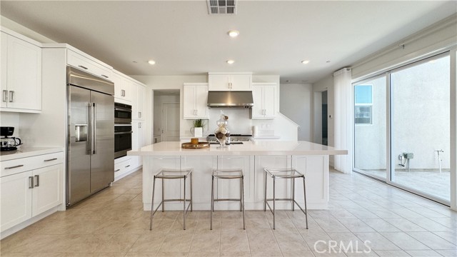 Detail Gallery Image 3 of 35 For 228 Zawn, Irvine,  CA 92618 - 4 Beds | 5/1 Baths