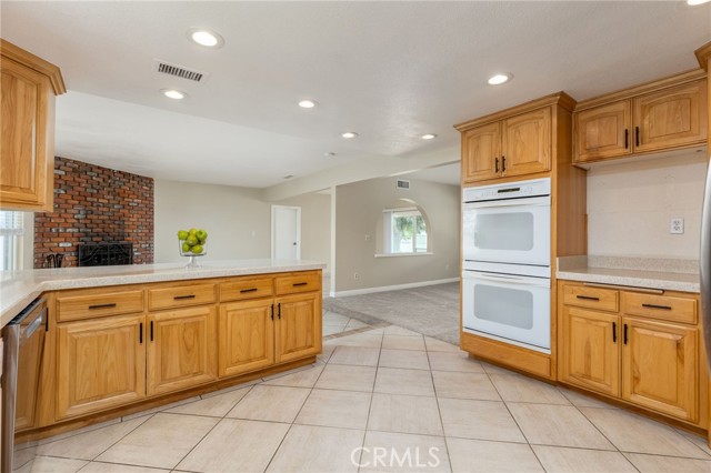Detail Gallery Image 10 of 53 For 4795 Bain St, Jurupa Valley,  CA 91752 - 3 Beds | 2 Baths
