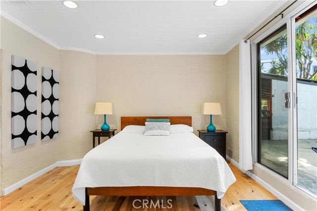 1705 Huntington Lane, Redondo Beach, California 90278, 2 Bedrooms Bedrooms, ,2 BathroomsBathrooms,Residential,Sold,Huntington,SB21166702