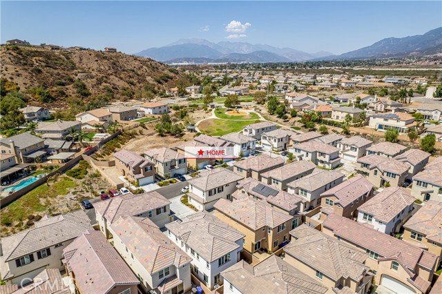 Detail Gallery Image 21 of 25 For 1954 Chancellor Way, San Bernardino,  CA 92407 - 3 Beds | 2/1 Baths